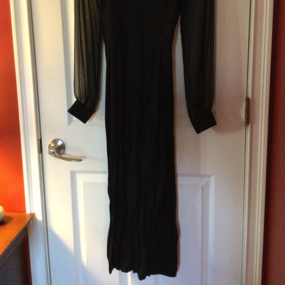 Dress - Picture 4 of 4